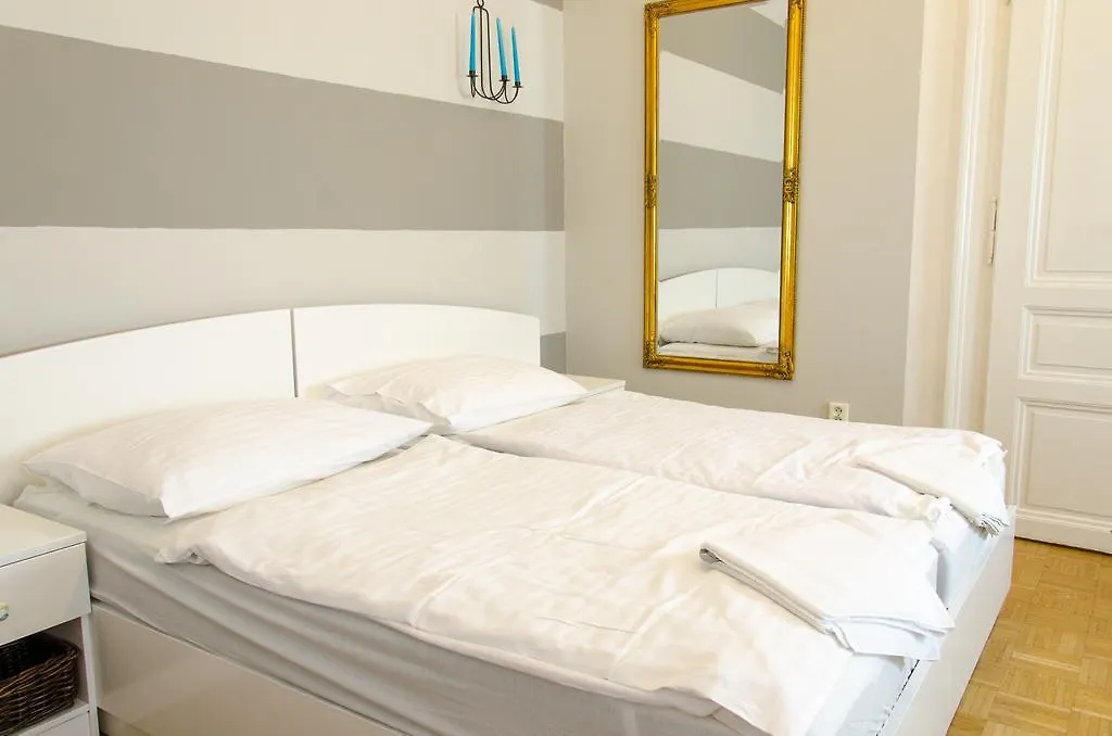 City Stay Prague Apartments 0*,